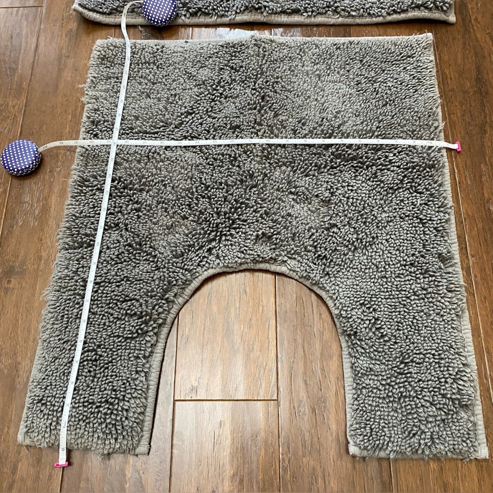 2 pc Gray Bathroom Rug / Mat Set - Picture 7 of 9